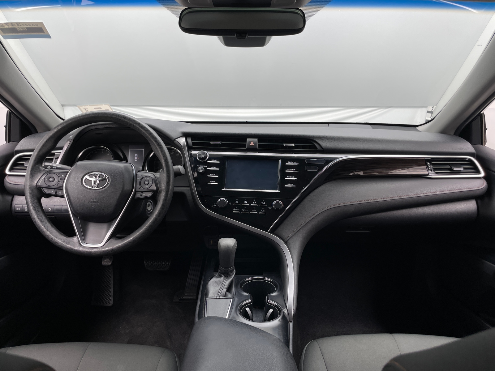 Thumbnail: 2018 Toyota Camry - 3