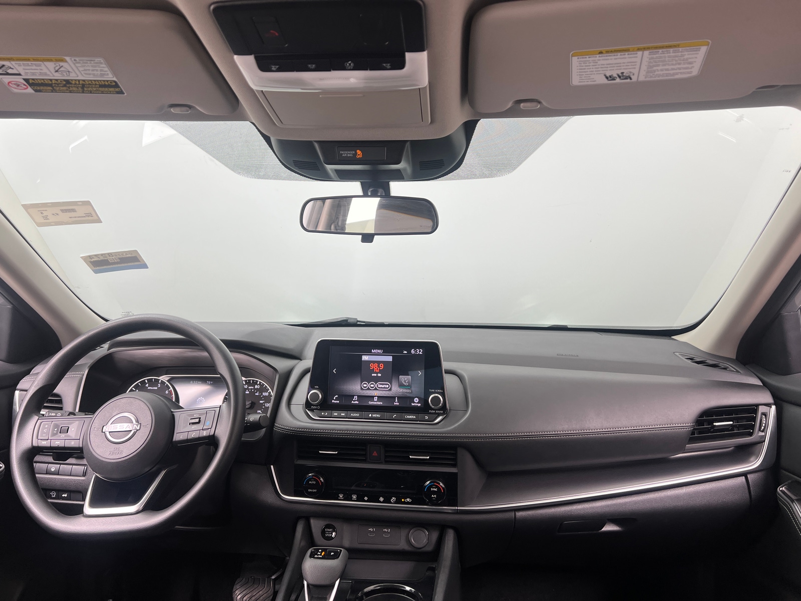 Thumbnail: 2024 Nissan Rogue - 3