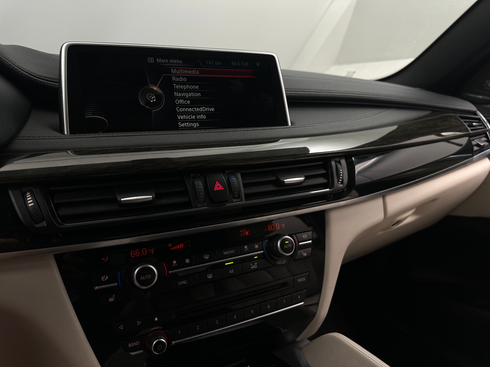 Thumbnail: 2016 BMW X6 - 3