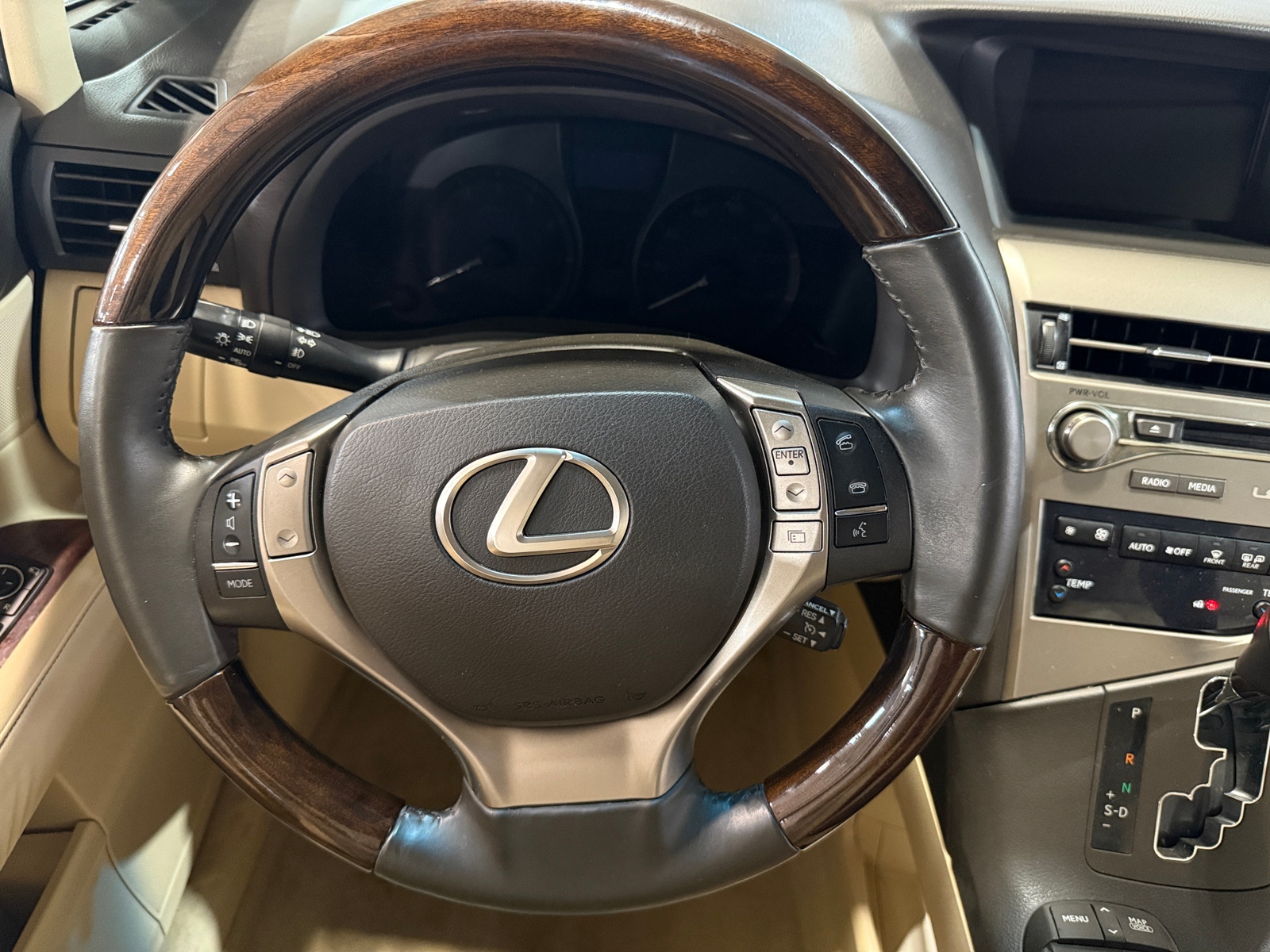Thumbnail: 2015 Lexus RX - 4