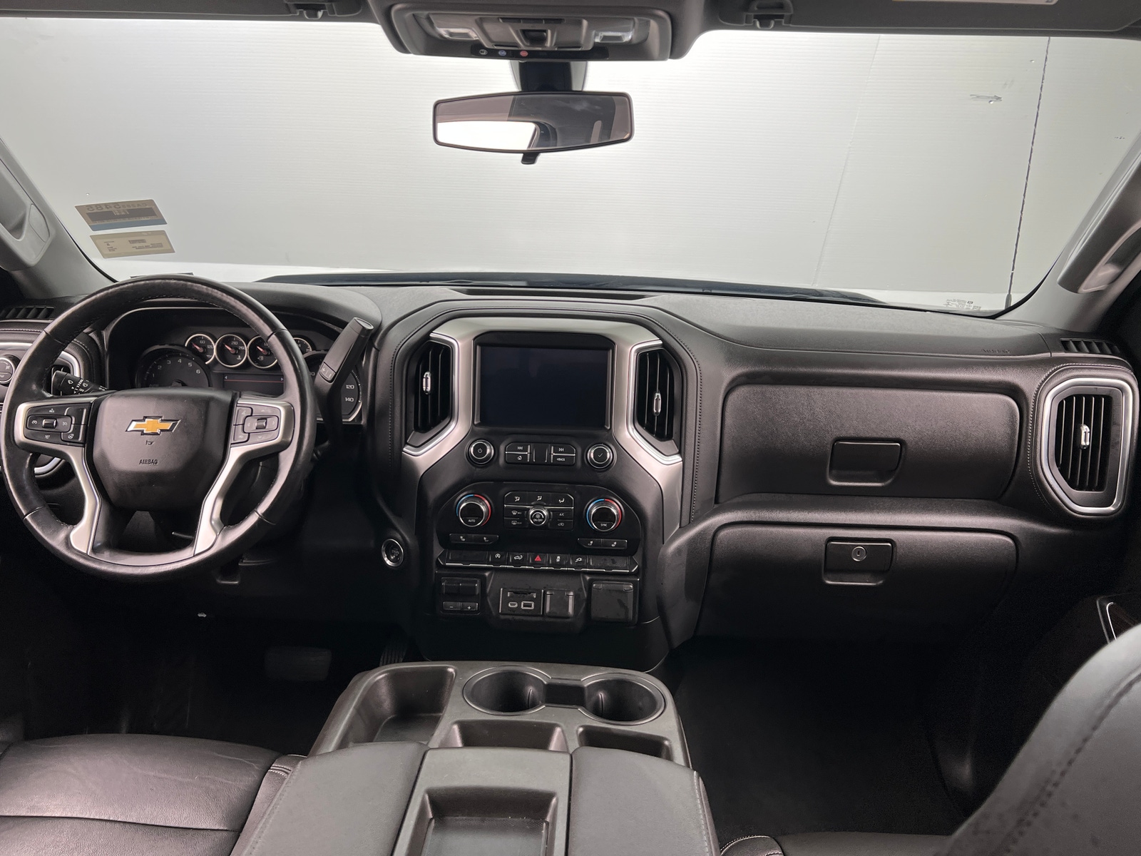 Thumbnail: 2019 Chevrolet Silverado 1500 - 3