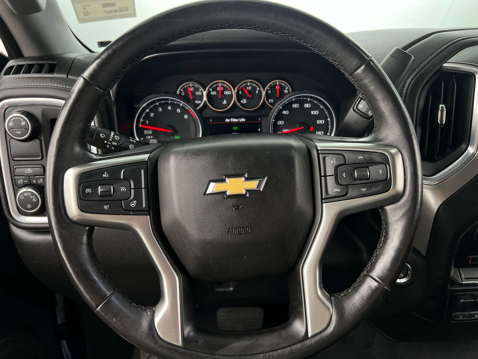 Thumbnail: 2019 Chevrolet Silverado 1500 - 5