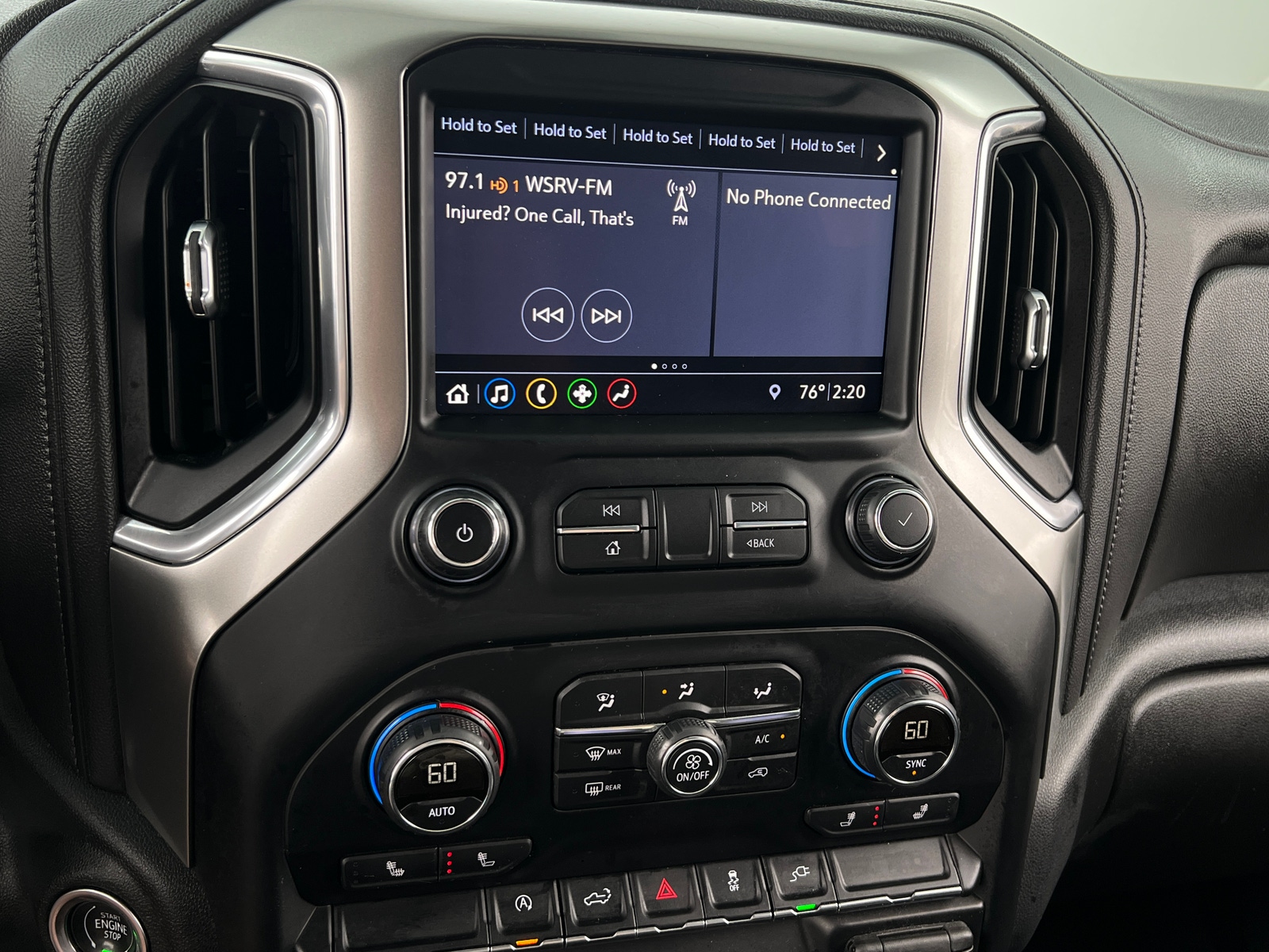 Thumbnail: 2019 Chevrolet Silverado 1500 - 4
