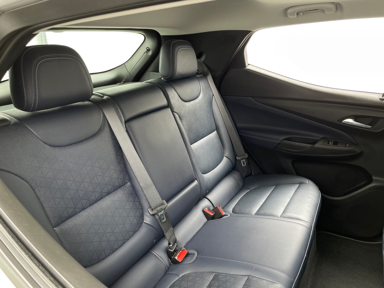 Thumbnail: 2022 Chevrolet Bolt EUV - 5