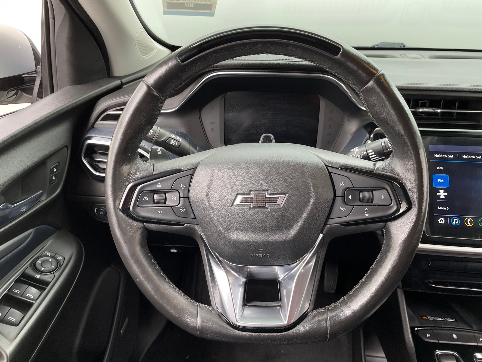 Thumbnail: 2022 Chevrolet Bolt EUV - 4