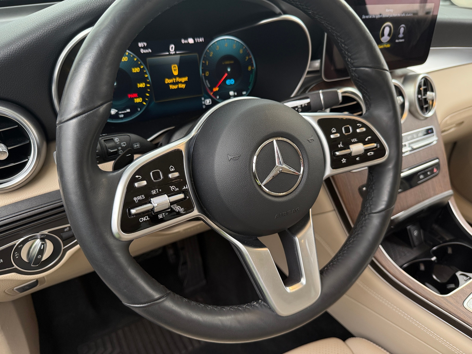 Thumbnail: 2020 Mercedes-Benz GLC - 4