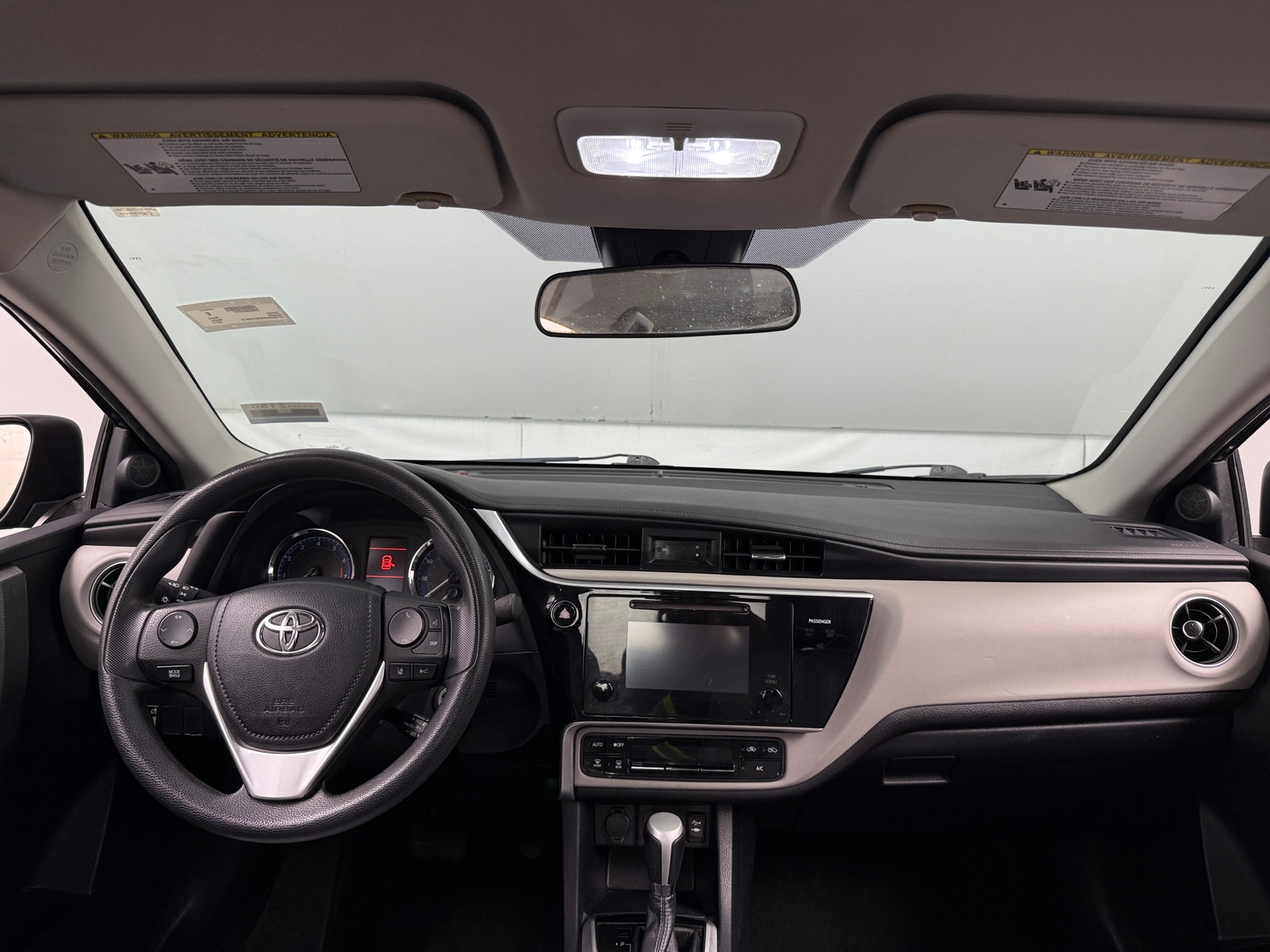 Thumbnail: 2017 Toyota Corolla - 3