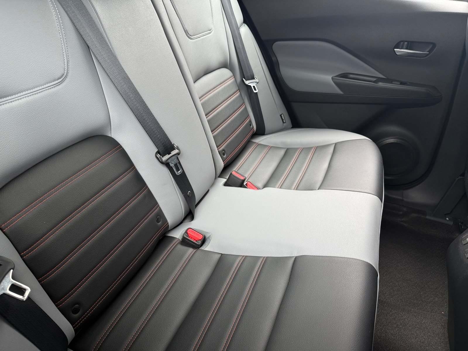 Thumbnail: 2023 Nissan Kicks - 5
