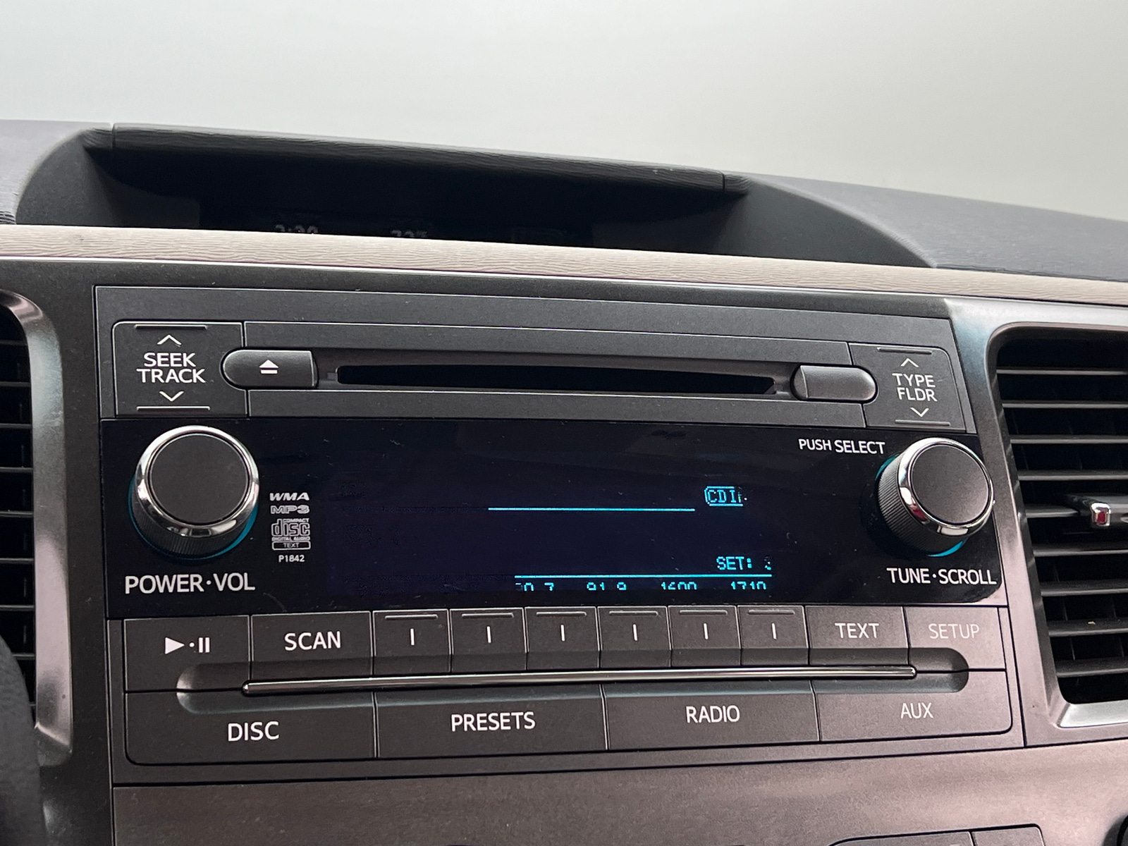 Thumbnail: 2012 Toyota Sienna - 4