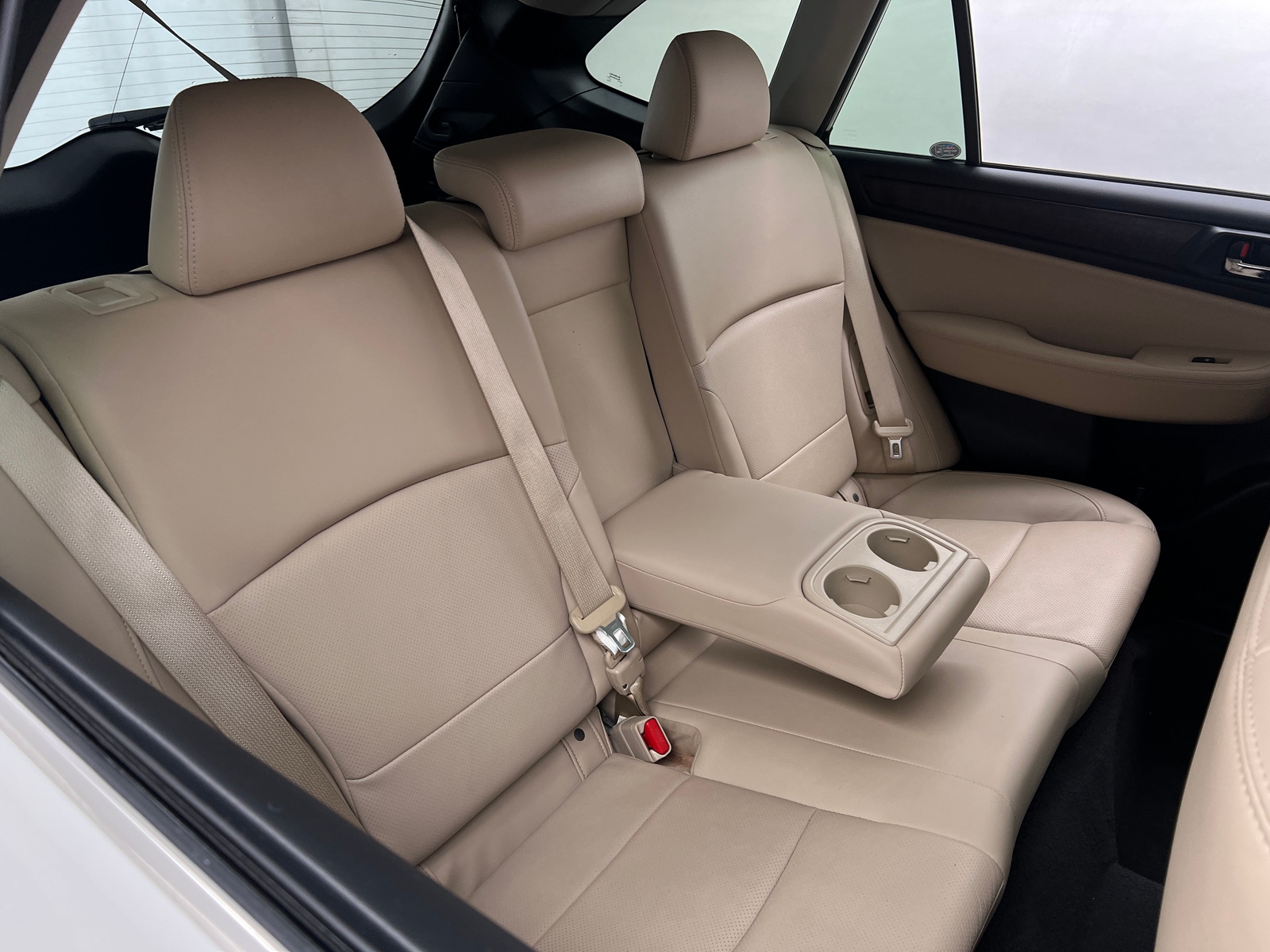 Thumbnail: 2016 Subaru Outback - 5