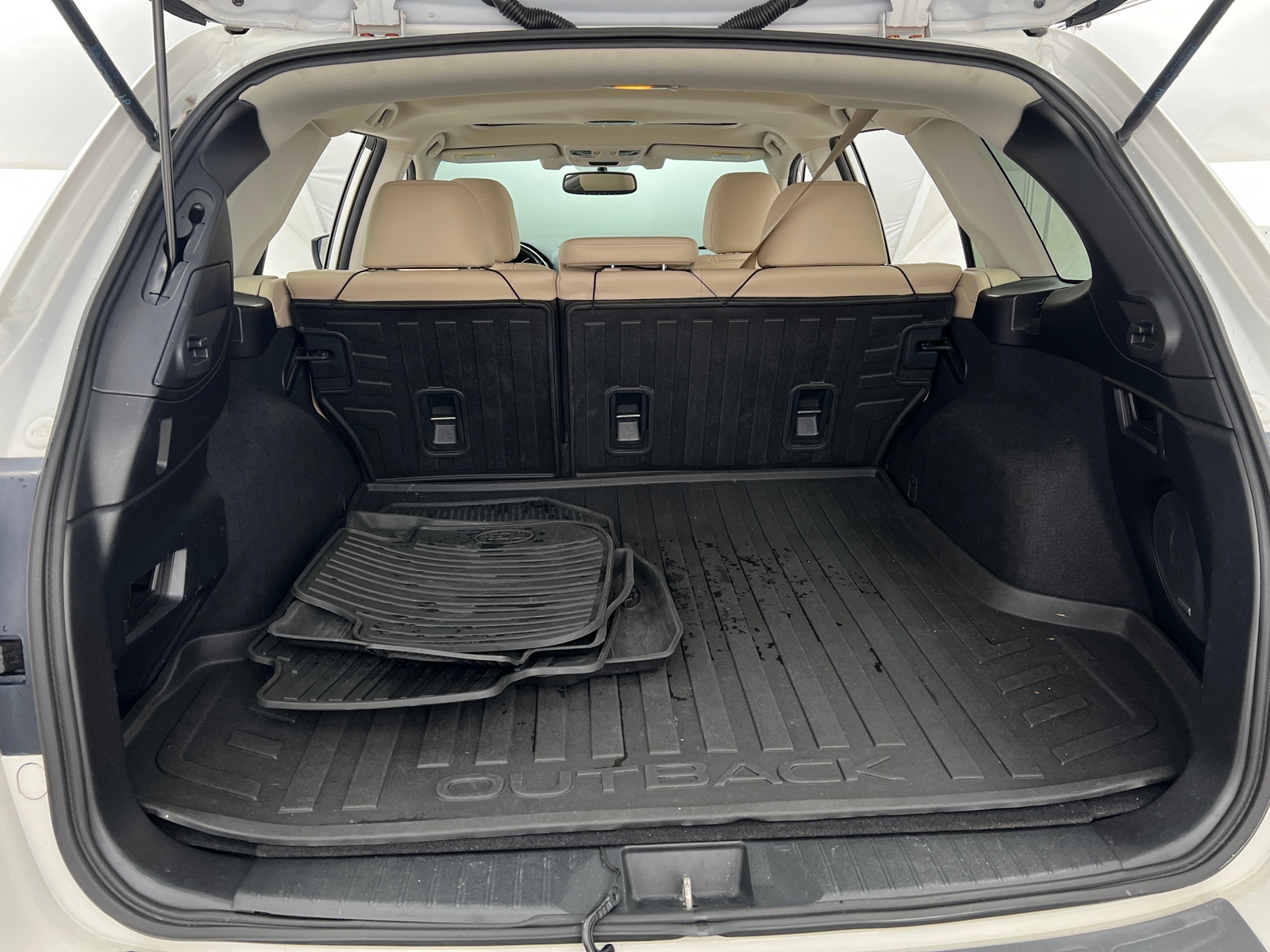 Thumbnail: 2016 Subaru Outback - 6