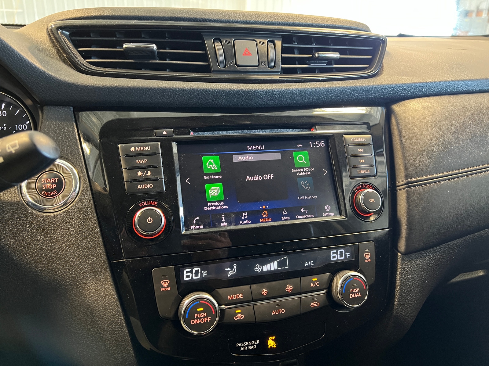 Thumbnail: 2019 Nissan Rogue - 3