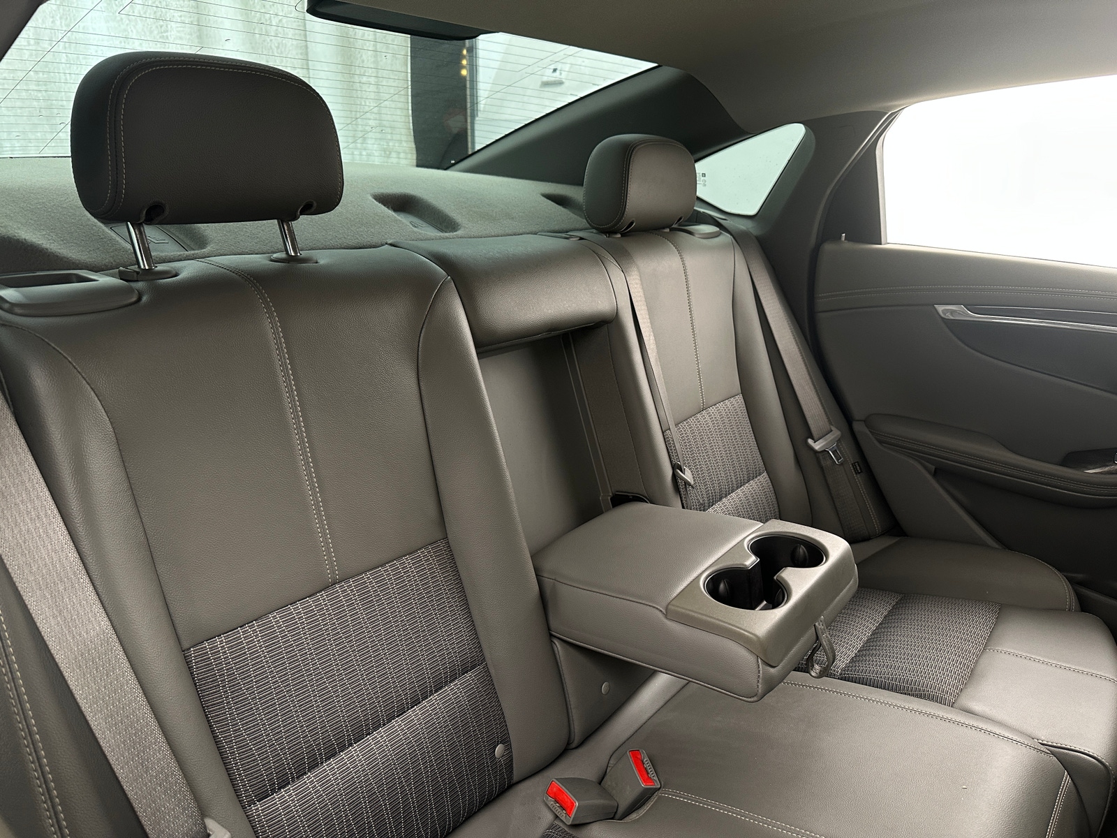 Thumbnail: 2015 Chevrolet Impala - 6