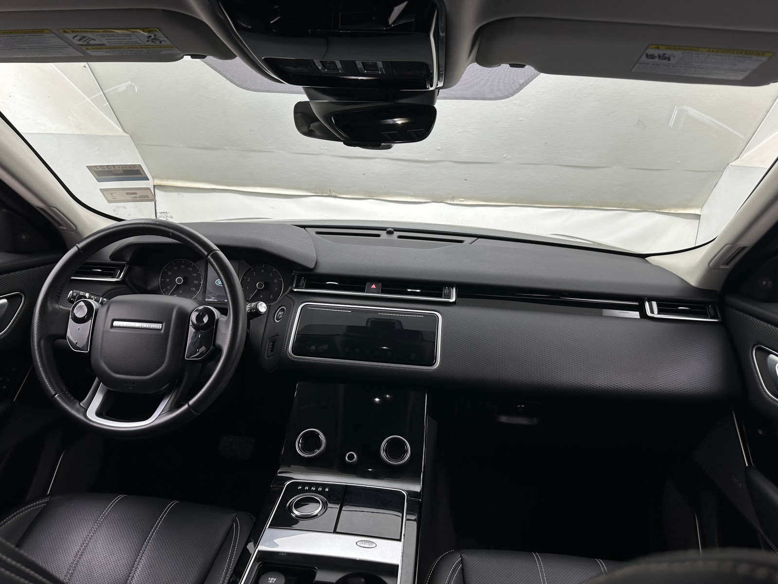 Thumbnail: 2020 Land Rover Range Rover Velar - 2