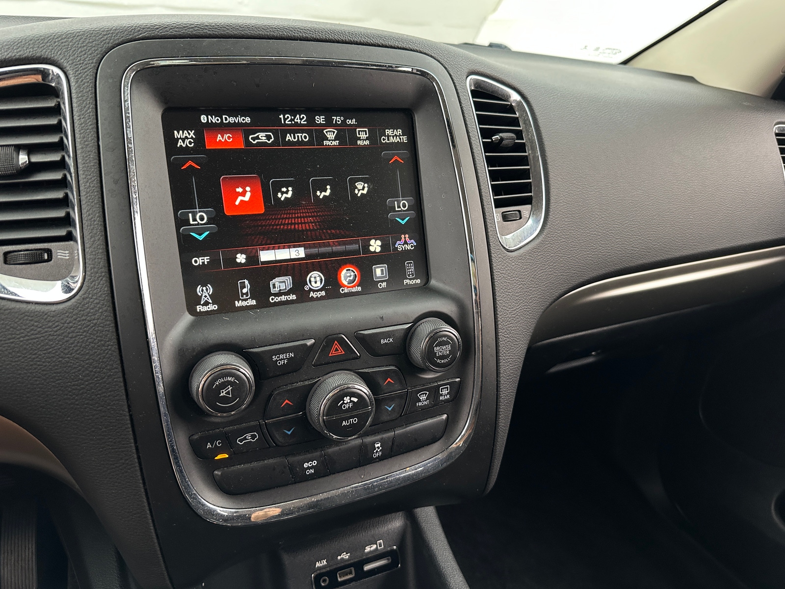 Thumbnail: 2015 Dodge Durango - 4