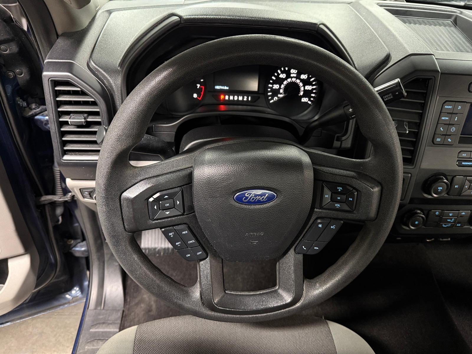 Thumbnail: 2020 Ford Econoline - 5