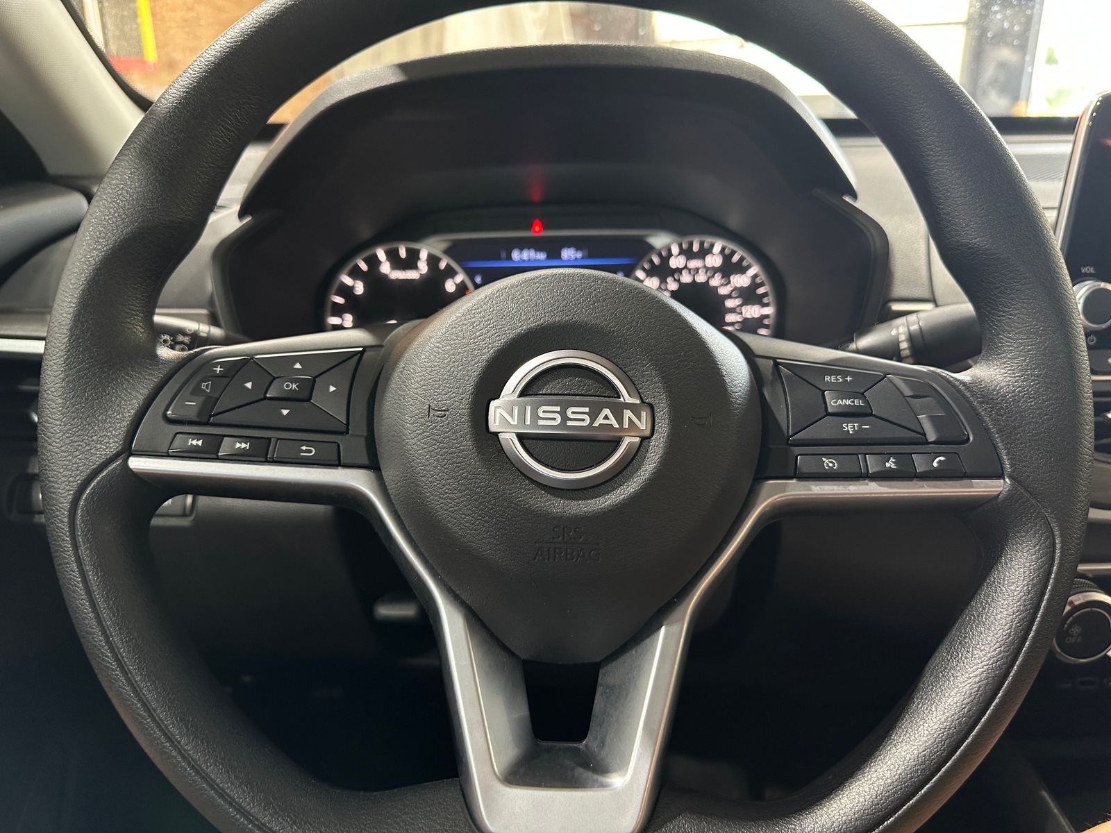 Thumbnail: 2025 Nissan Altima - 5