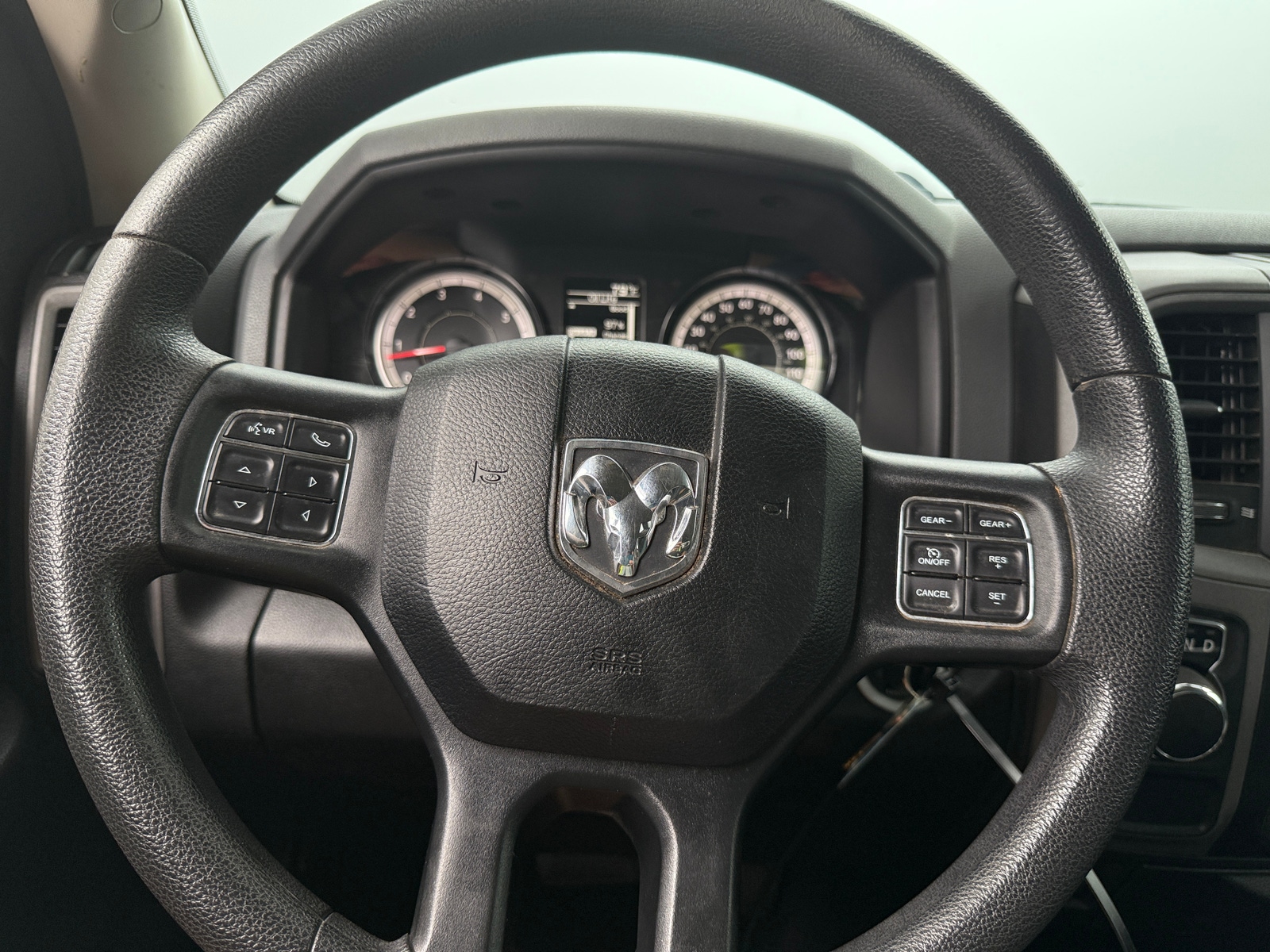 Thumbnail: 2019 RAM 1500 Classic - 4