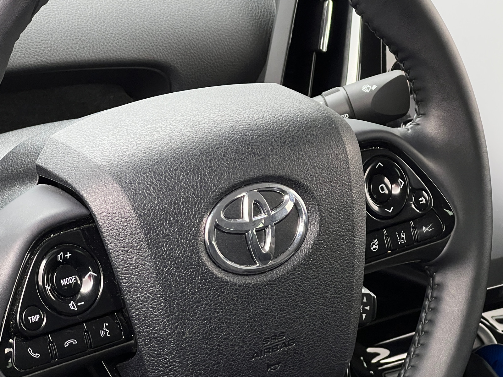 Thumbnail: 2021 Toyota Prius Prime - 4