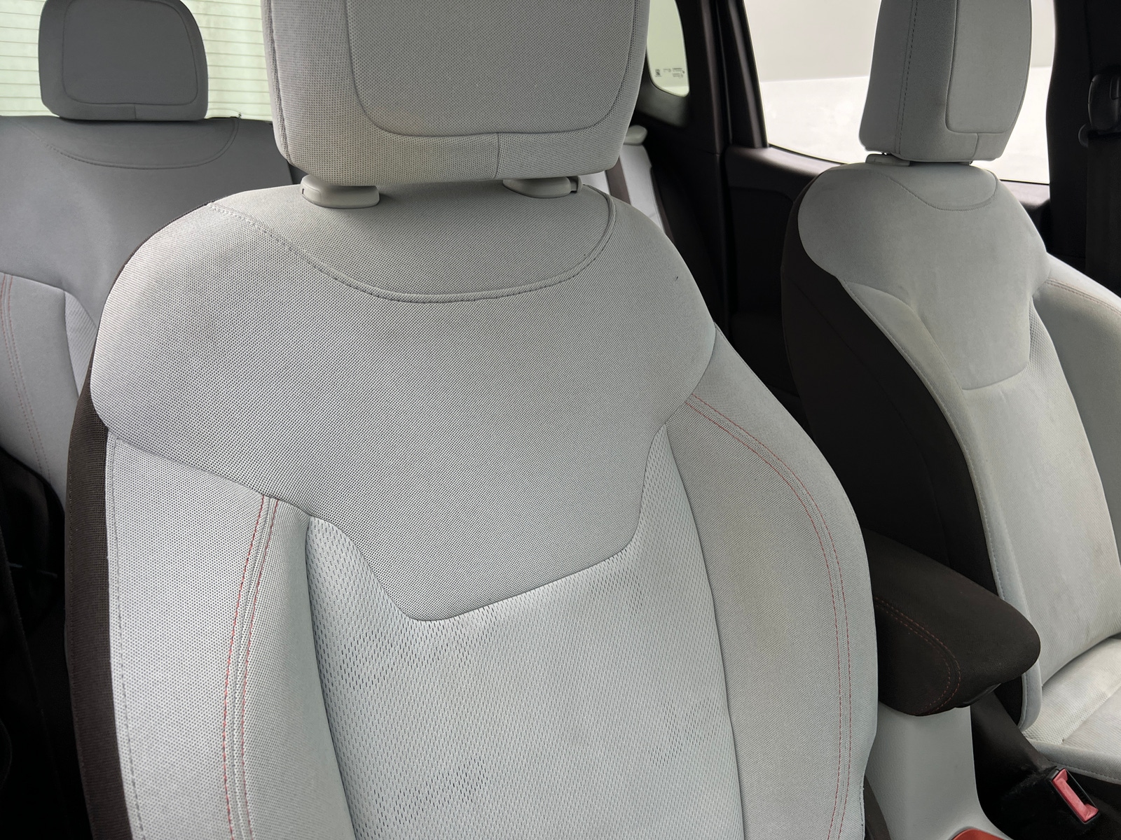 Thumbnail: 2015 Jeep Renegade - 2