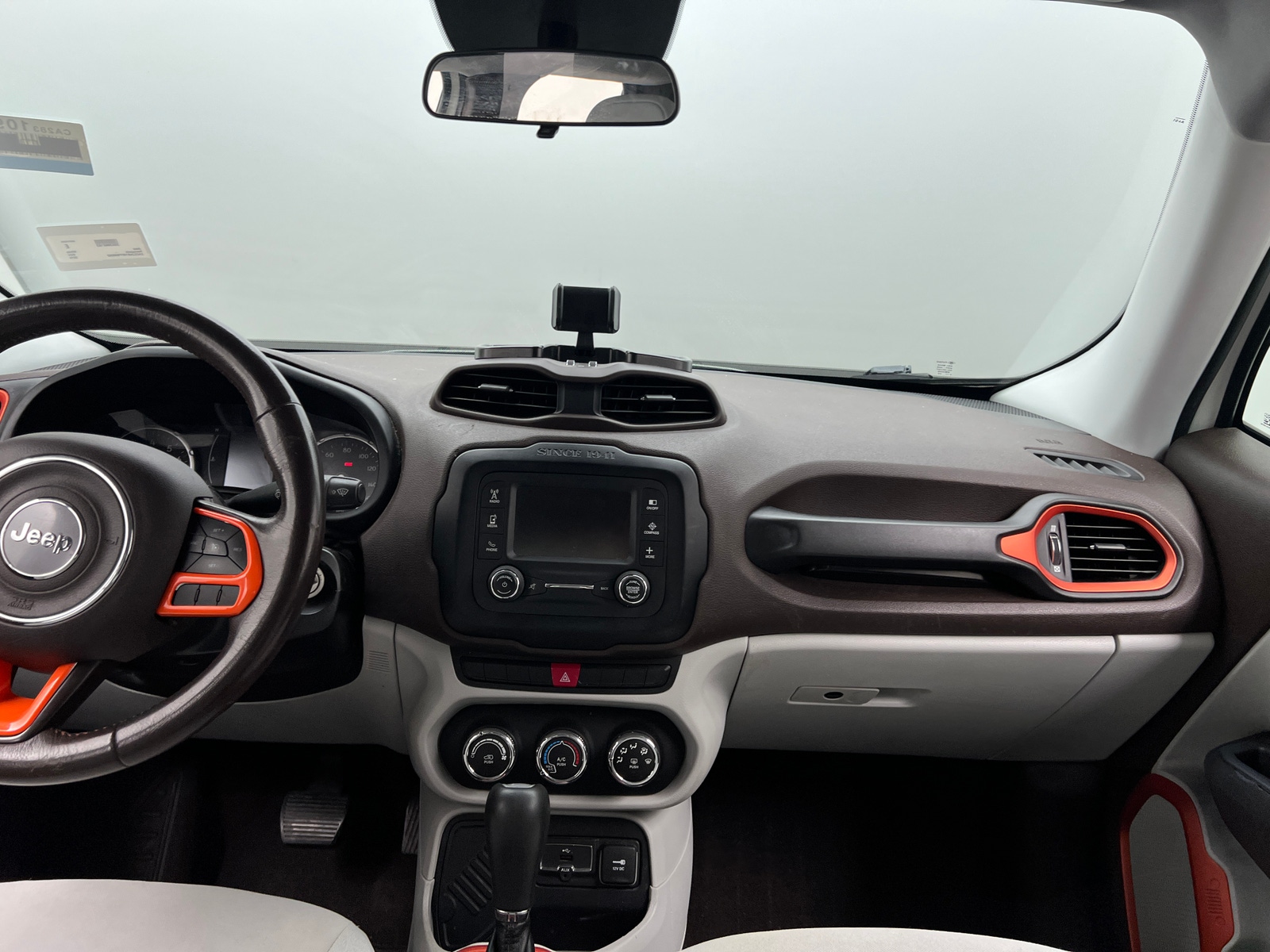 Thumbnail: 2015 Jeep Renegade - 3