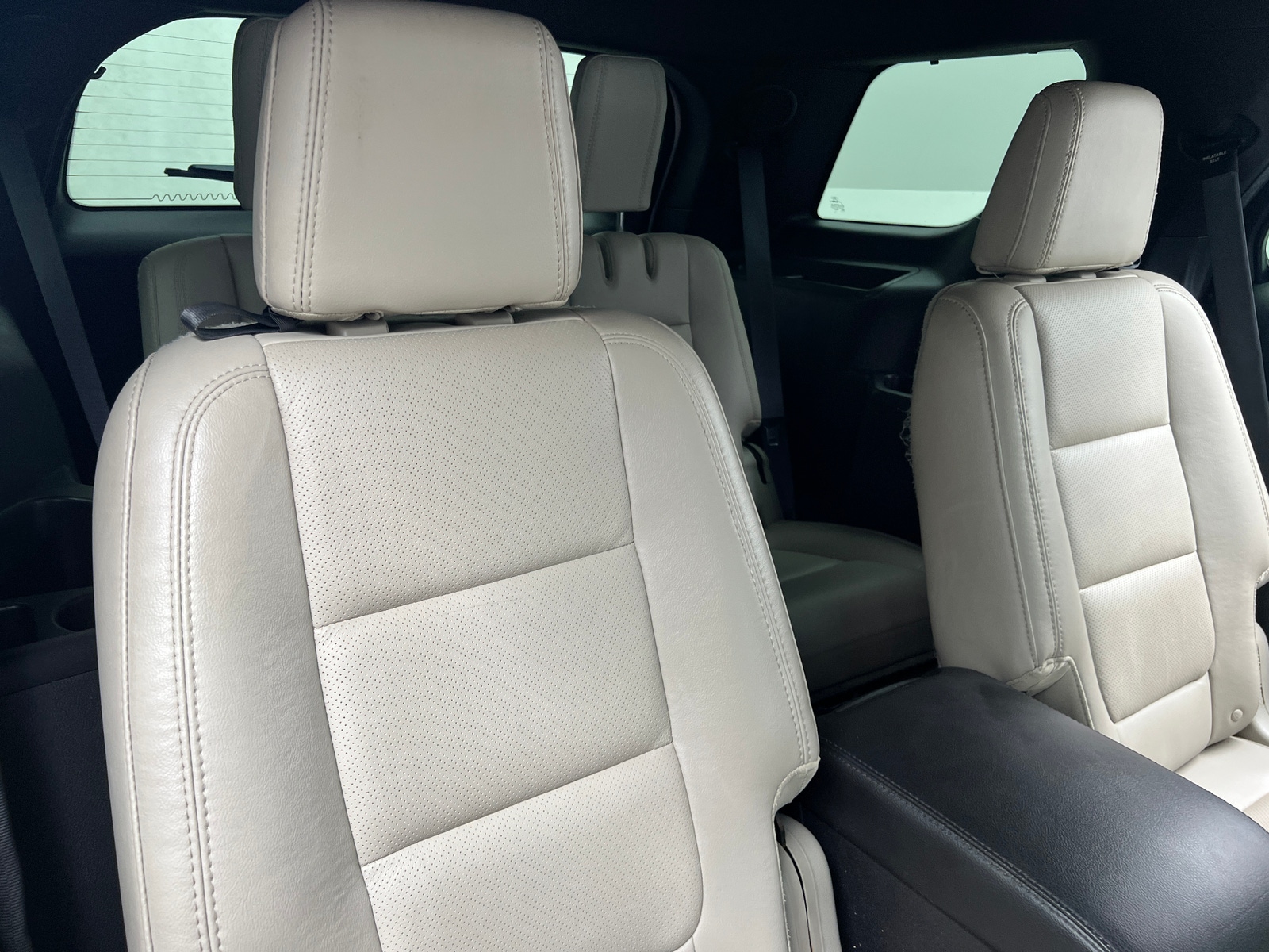 Thumbnail: 2015 Ford Explorer - 5
