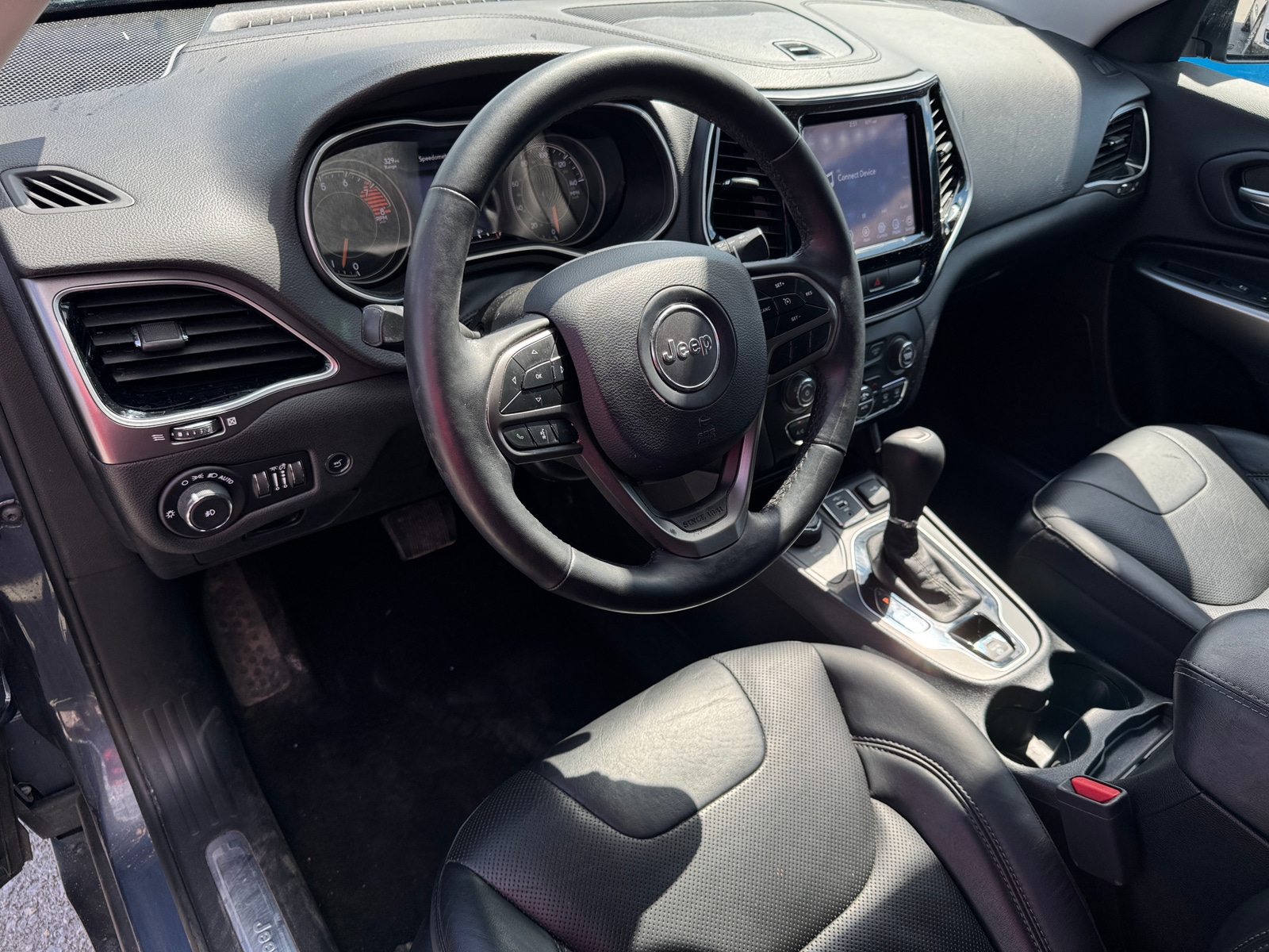Thumbnail: 2019 Jeep Cherokee - 2