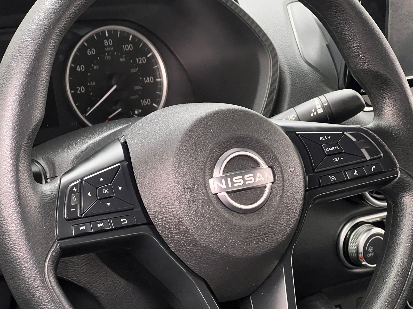 Thumbnail: 2024 Nissan Sentra - 5
