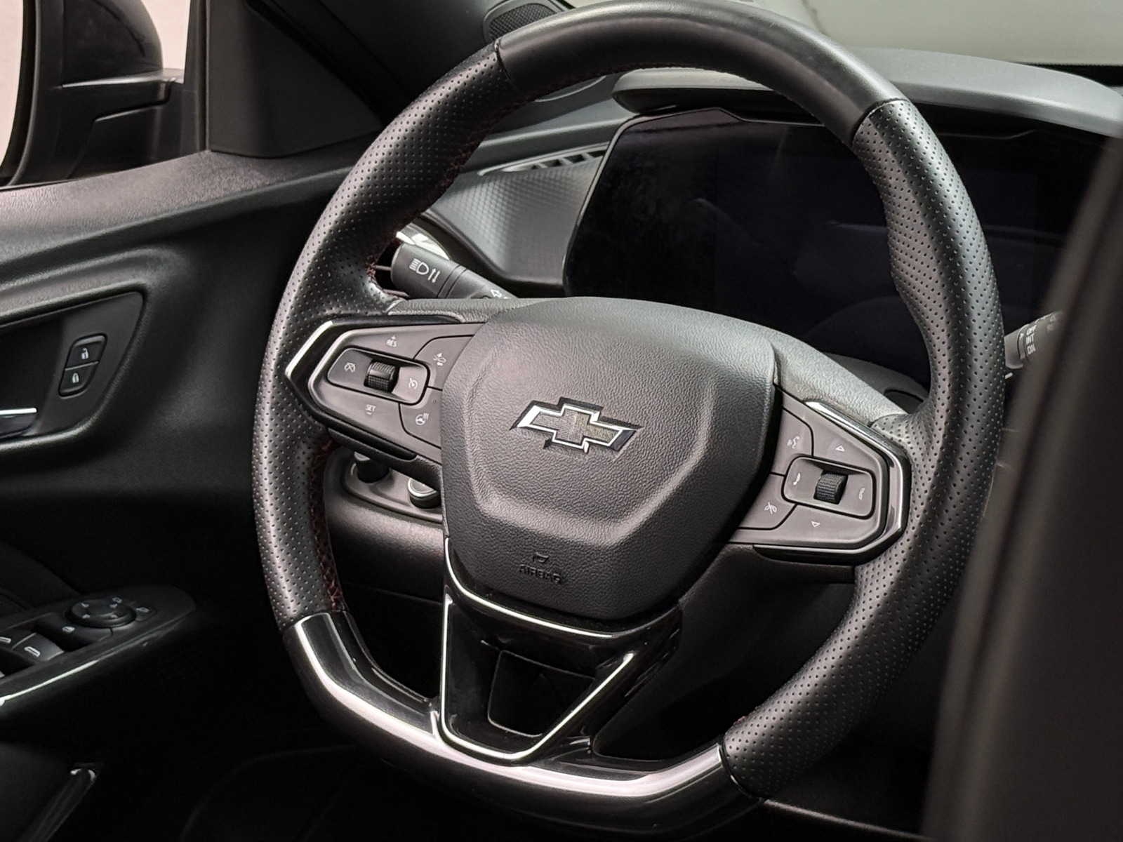 Thumbnail: 2024 Chevrolet Trax - 4