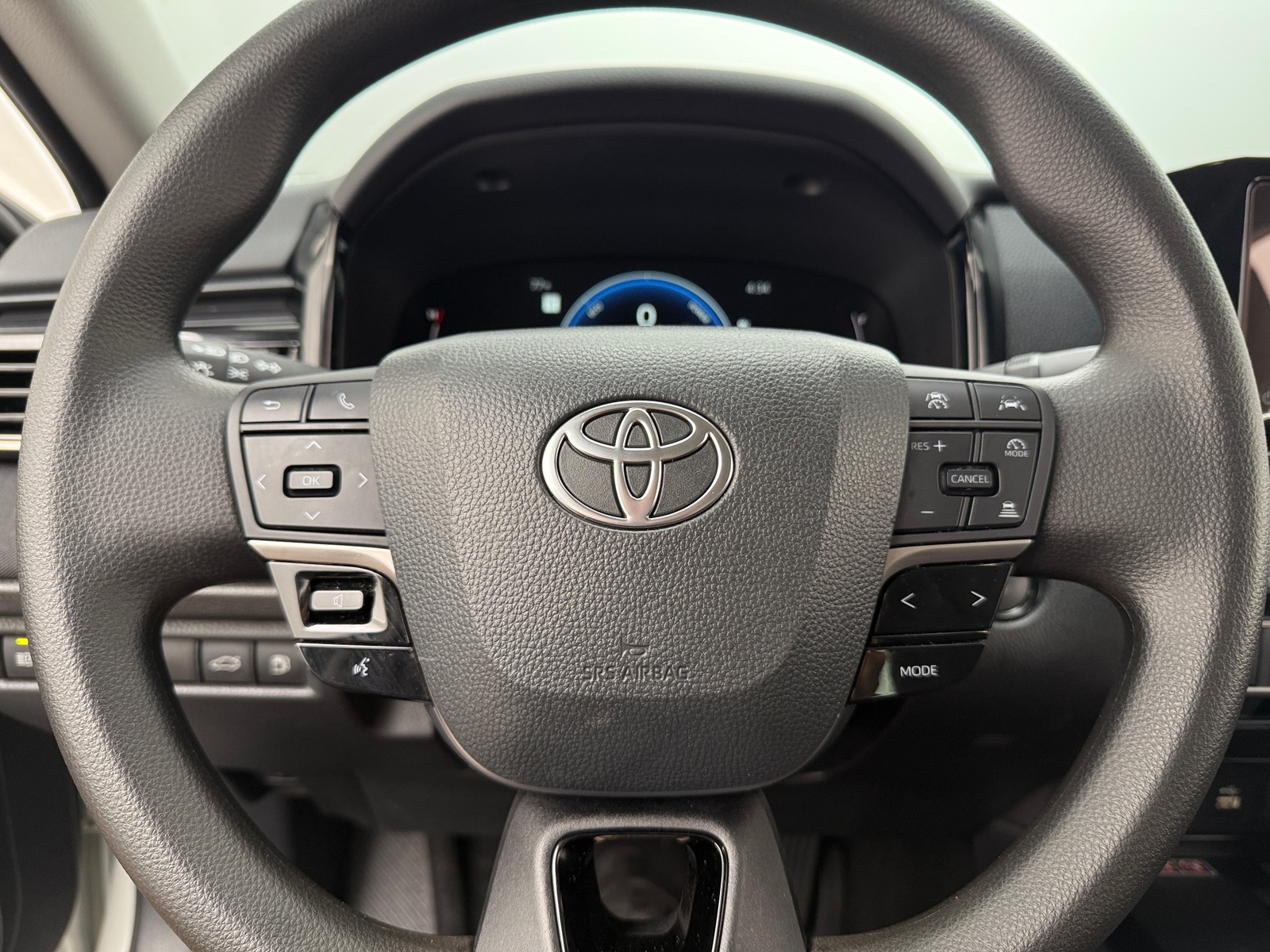 Thumbnail: 2025 Toyota Camry - 5