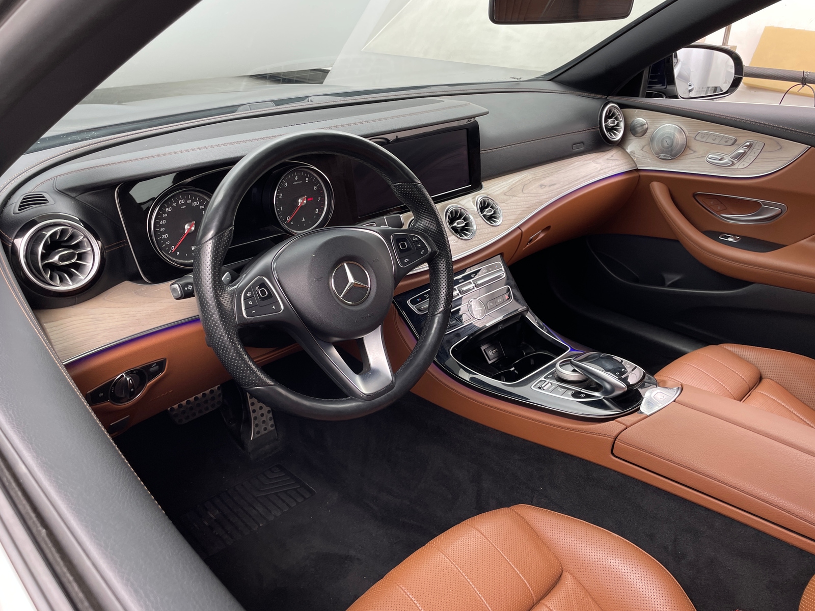Thumbnail: 2018 Mercedes-Benz E-Class - 2