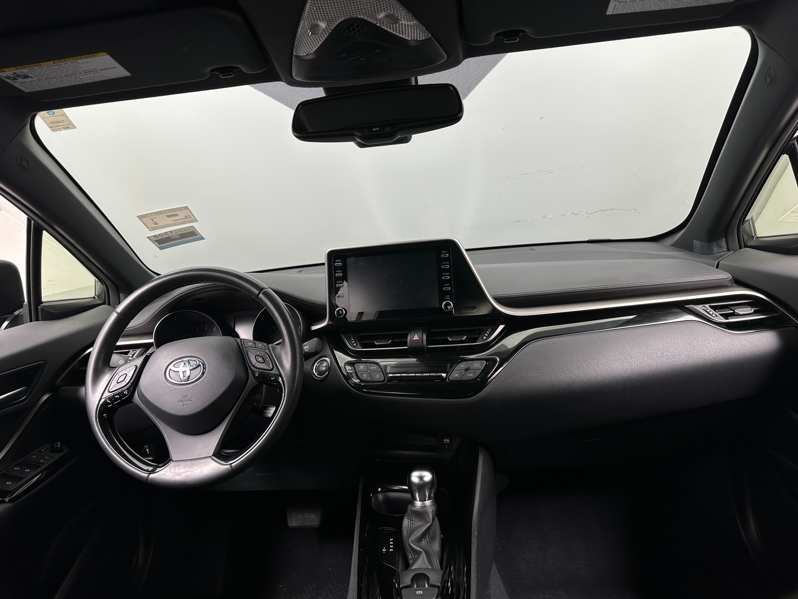 Thumbnail: 2019 Toyota C-HR - 3