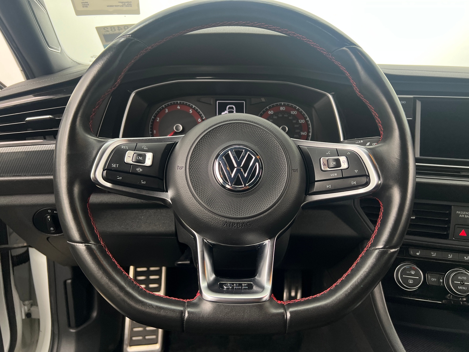Thumbnail: 2019 Volkswagen Jetta - 5
