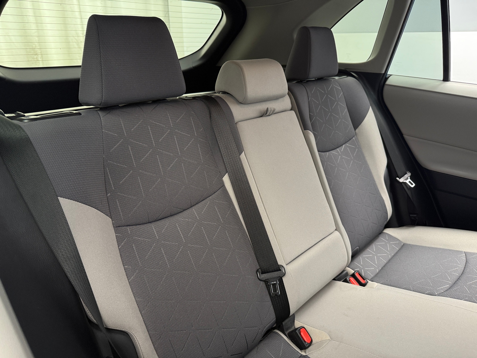 Thumbnail: 2020 Toyota RAV4 - 6