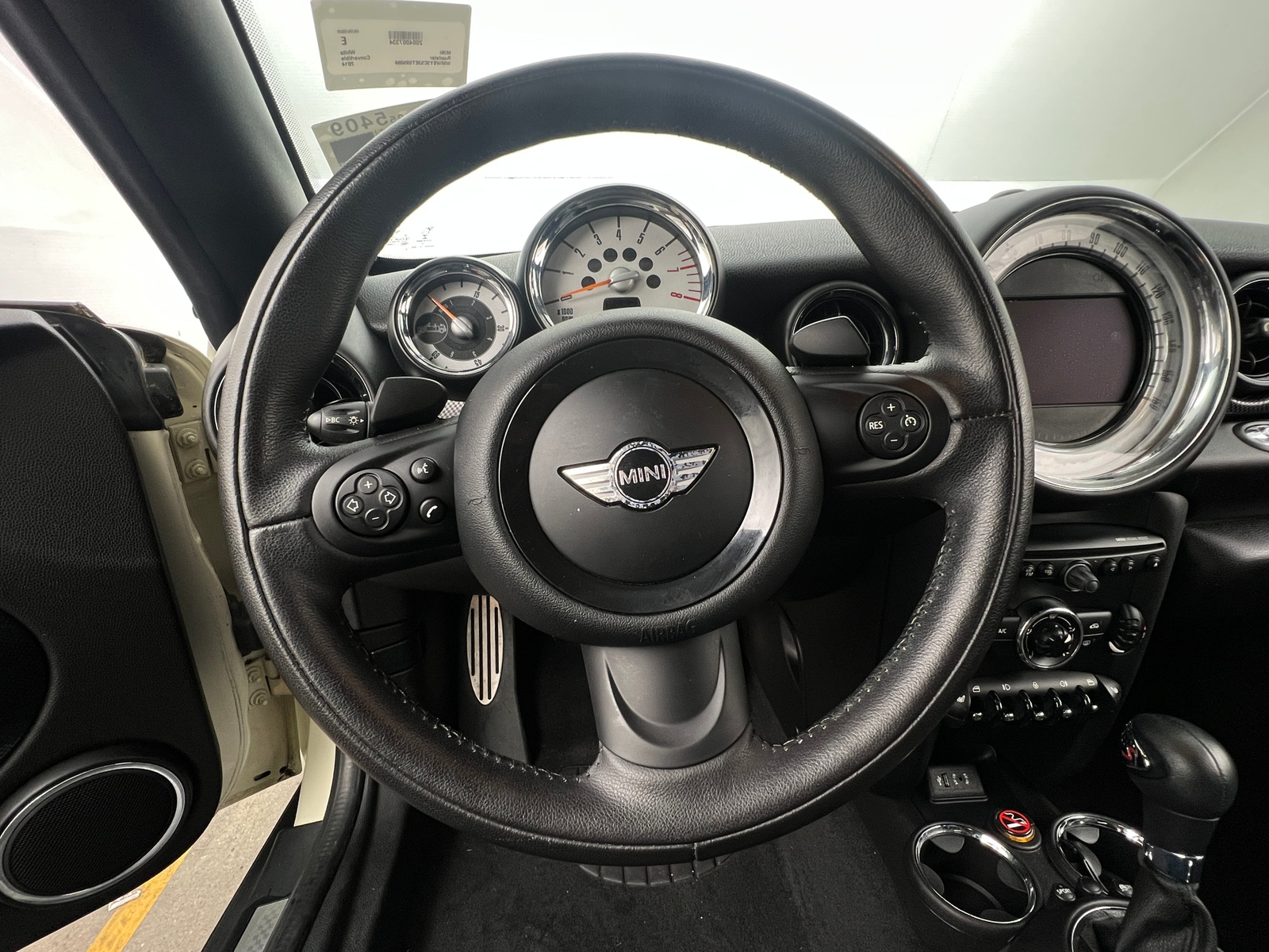Thumbnail: 2014 MINI Cooper Roadster - 4