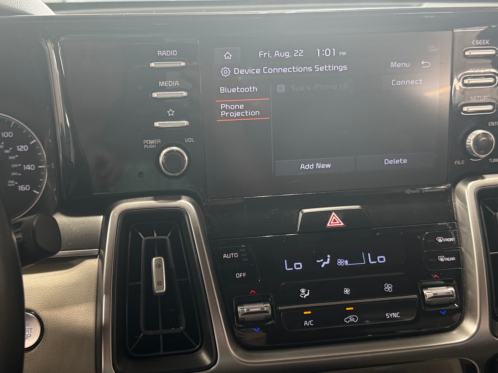 Thumbnail: 2021 Kia Sorento - 3