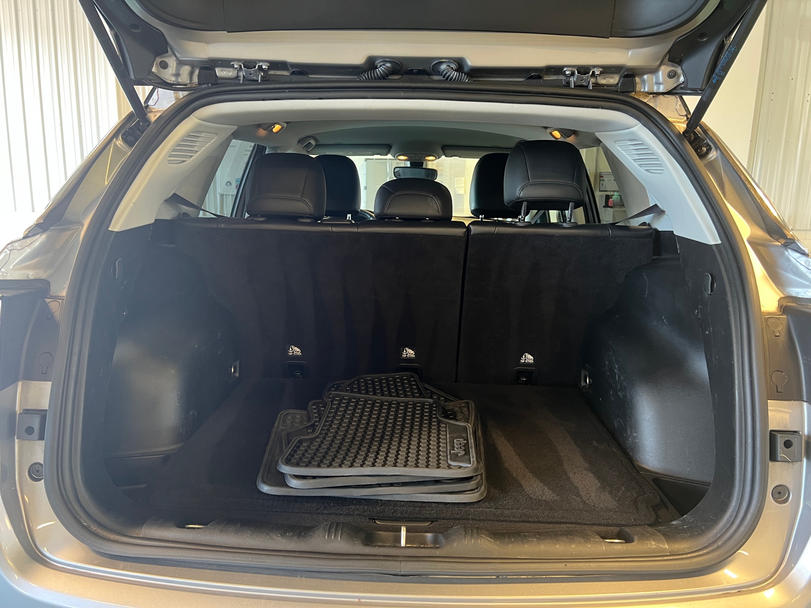 Thumbnail: 2019 Jeep Compass - 7