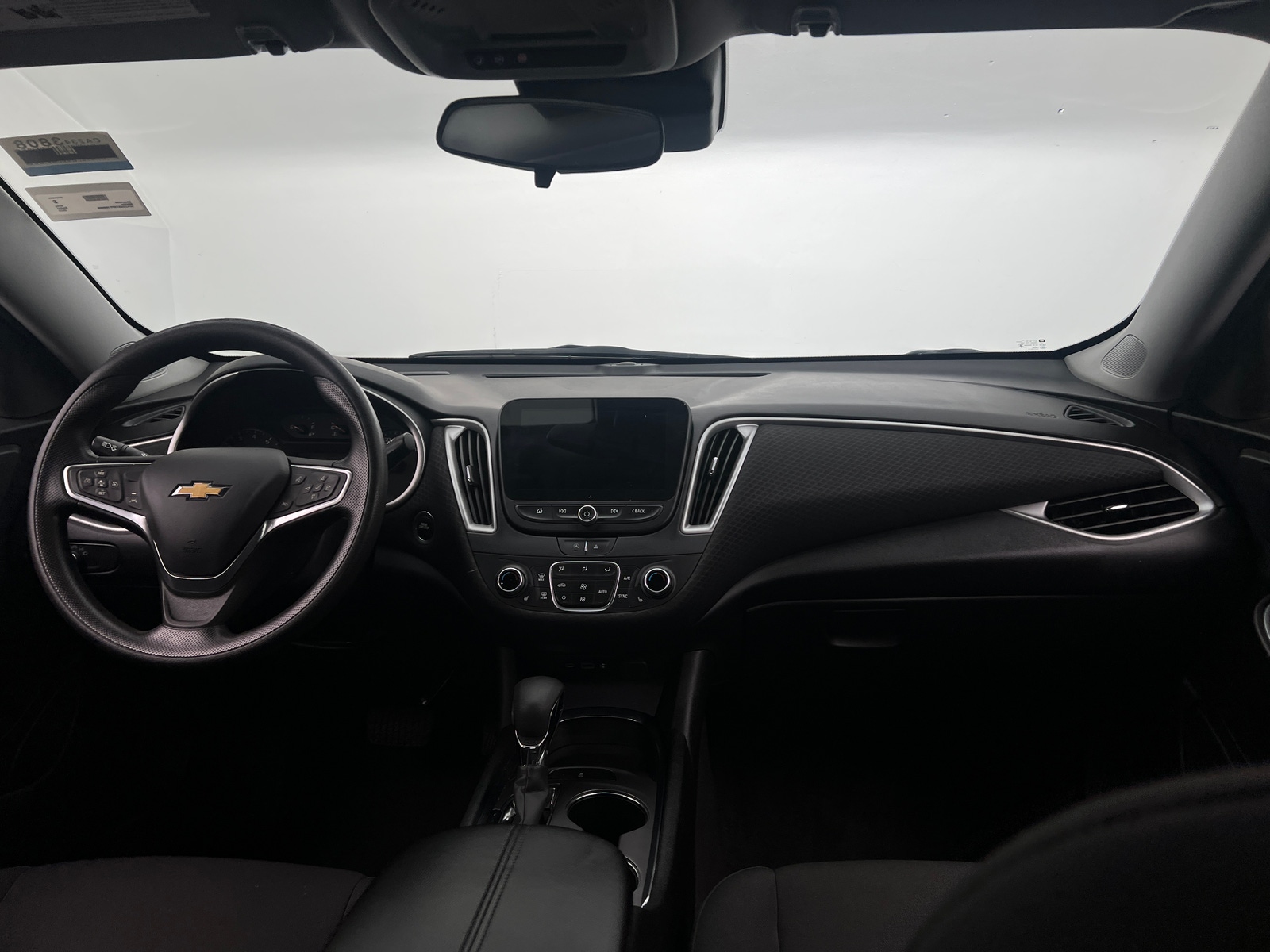 Thumbnail: 2023 Chevrolet Malibu - 3