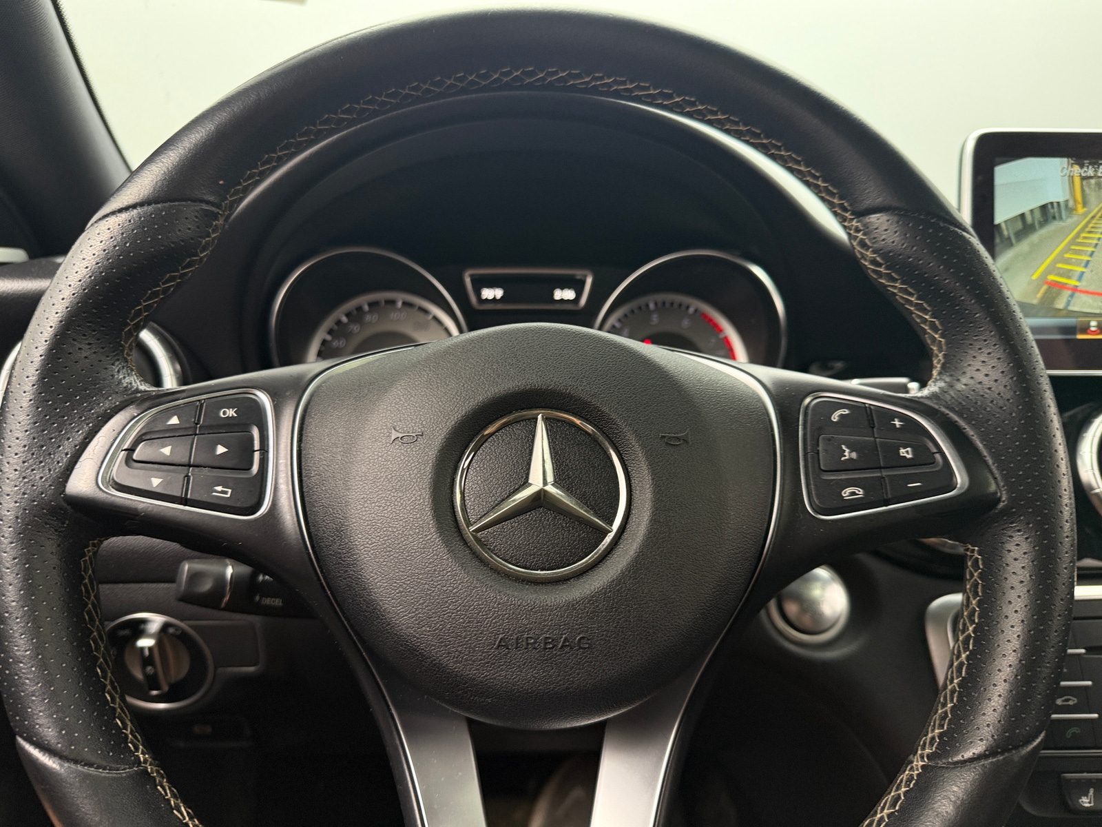 Thumbnail: 2016 Mercedes-Benz CLA - 3