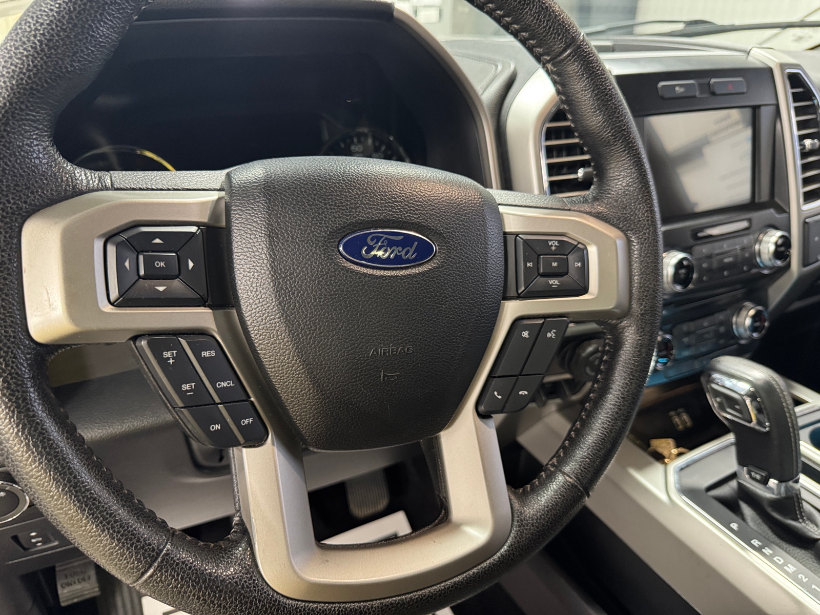Thumbnail: 2016 Ford Econoline - 4