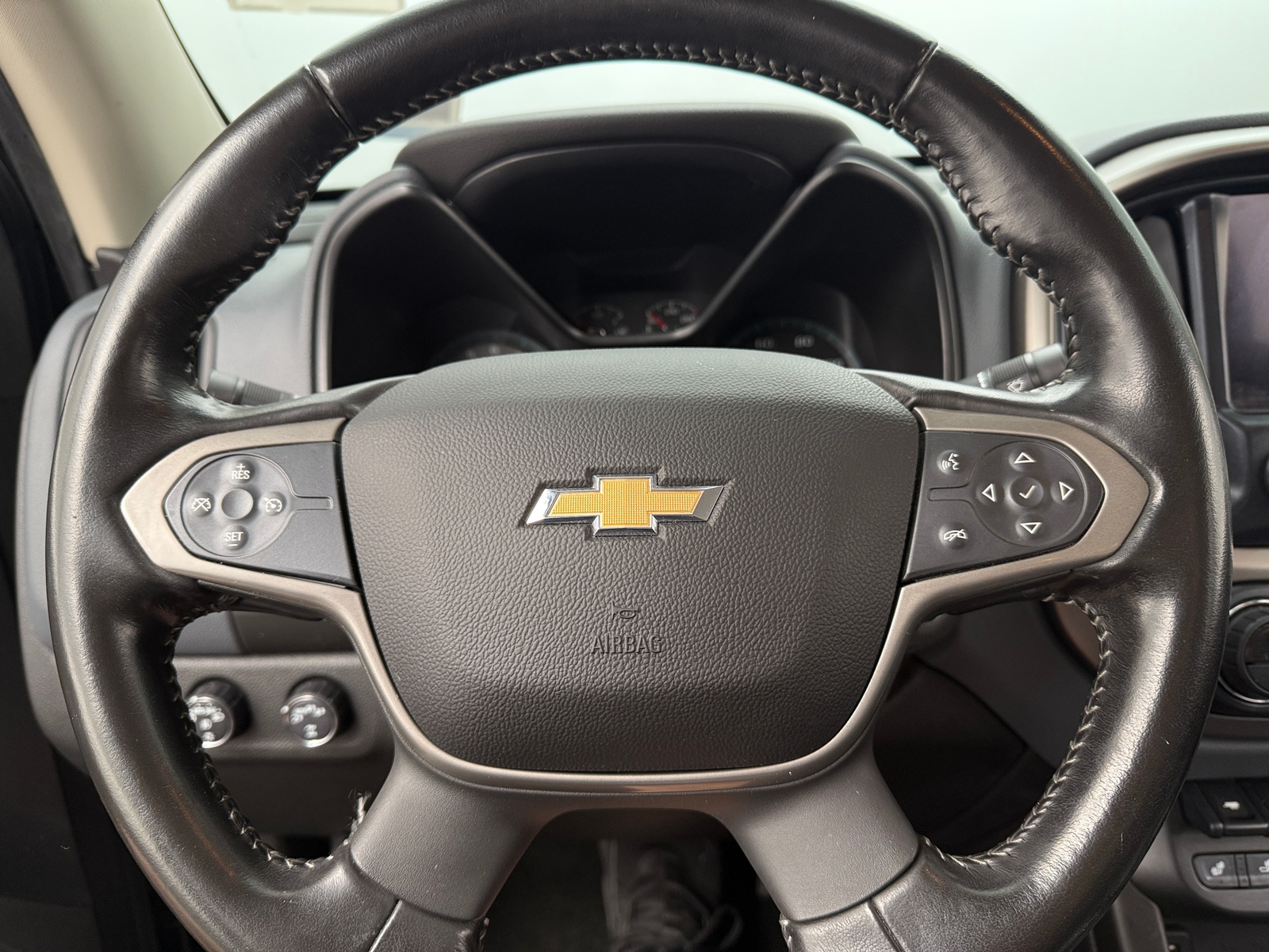 Thumbnail: 2018 Chevrolet Colorado - 4