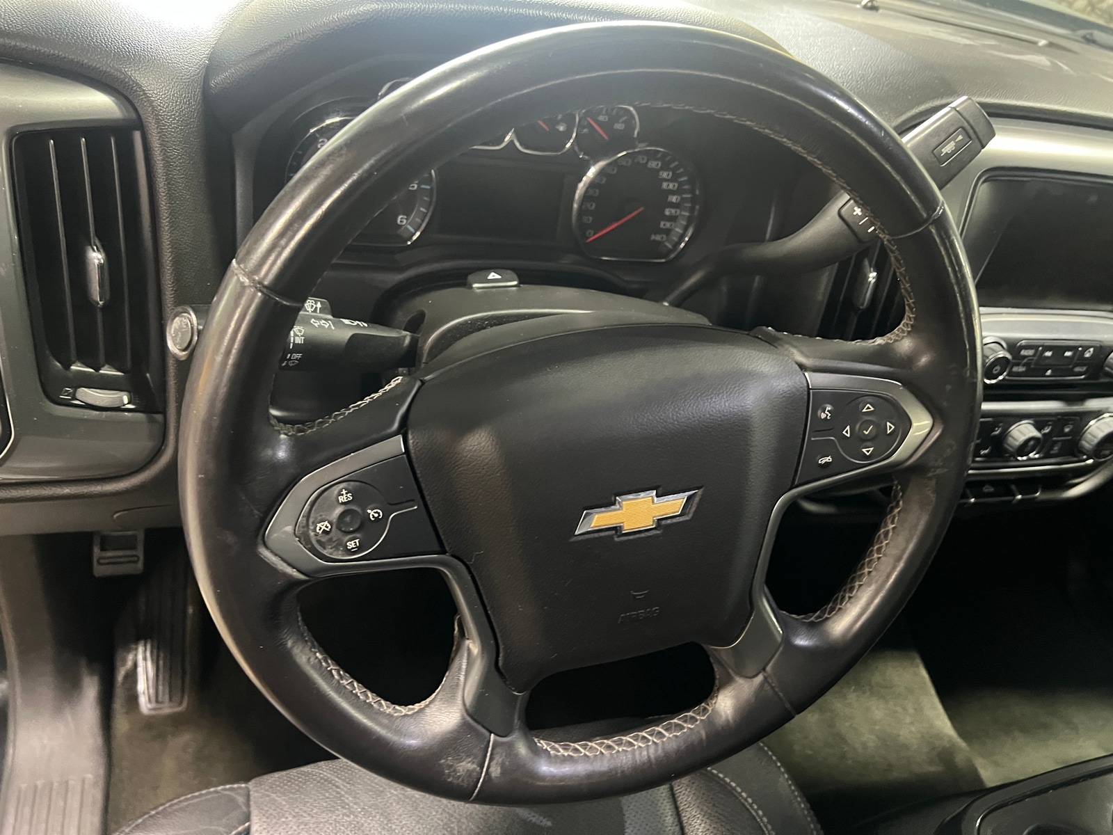 Thumbnail: 2017 Chevrolet Silverado 1500 - 5