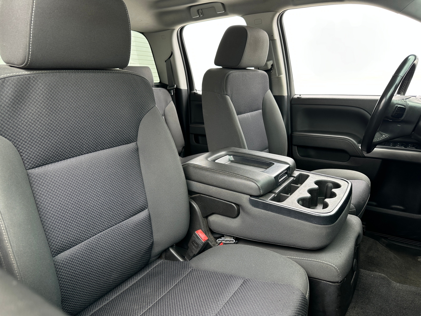 Thumbnail: 2018 Chevrolet Silverado 1500 - 2
