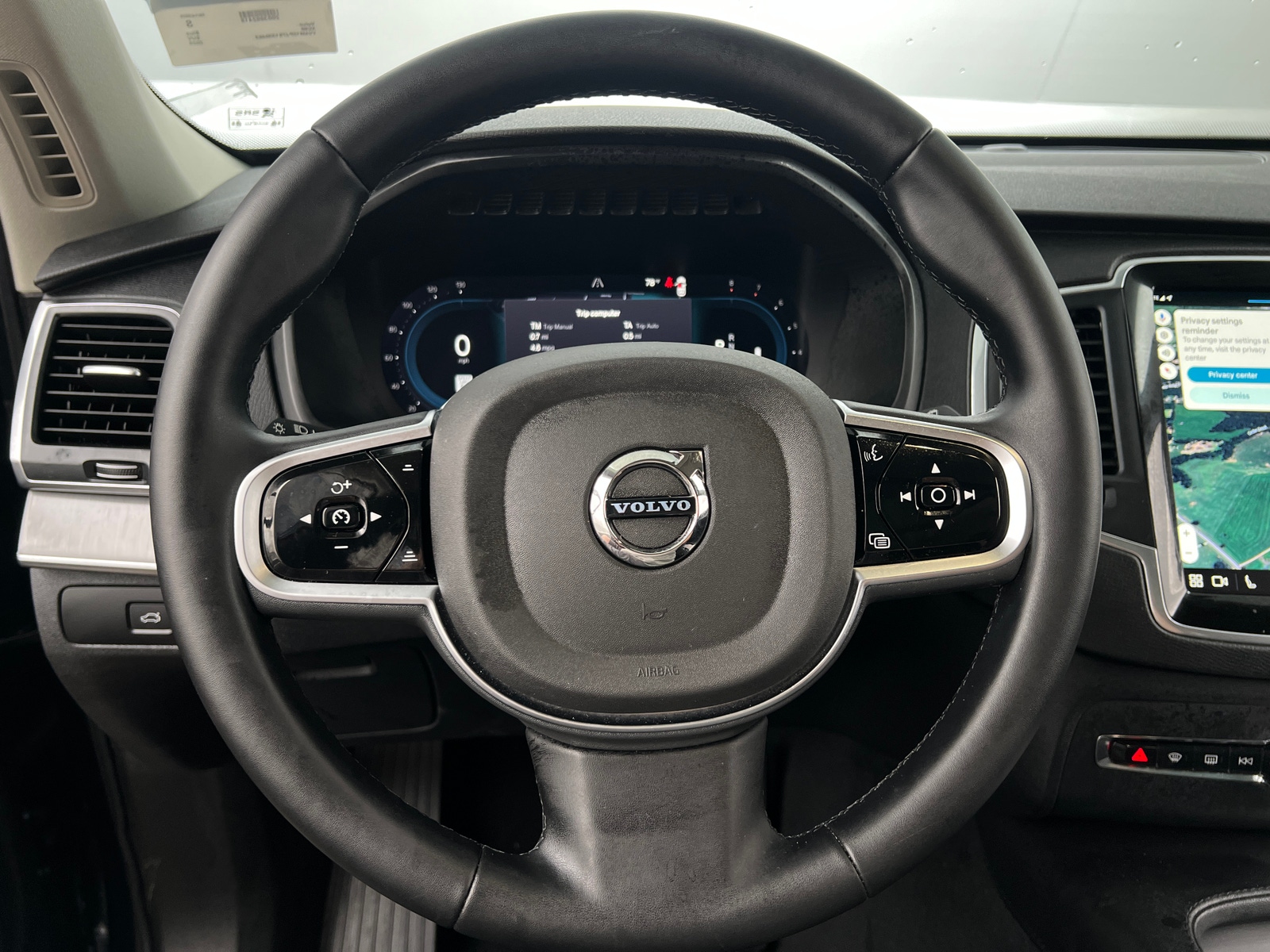 Thumbnail: 2025 Volvo XC90 - 4