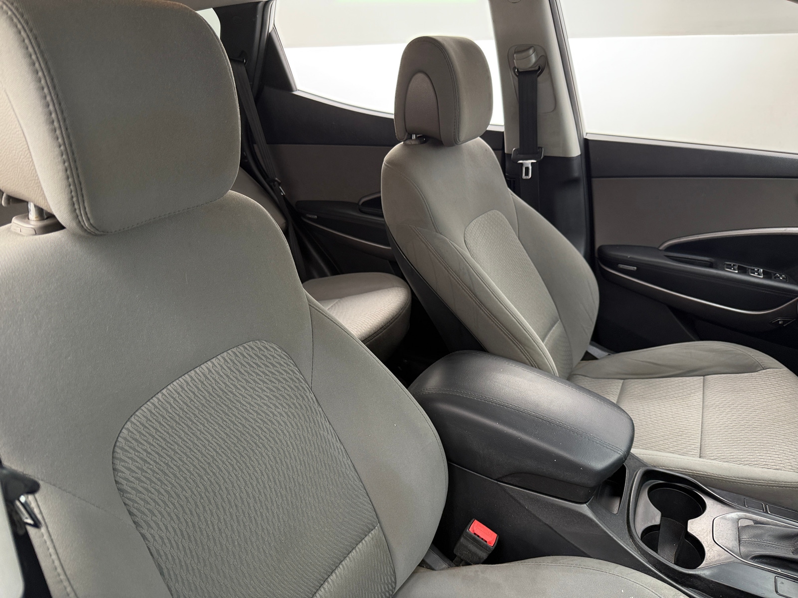 Thumbnail: 2015 Hyundai Santa Fe - 2