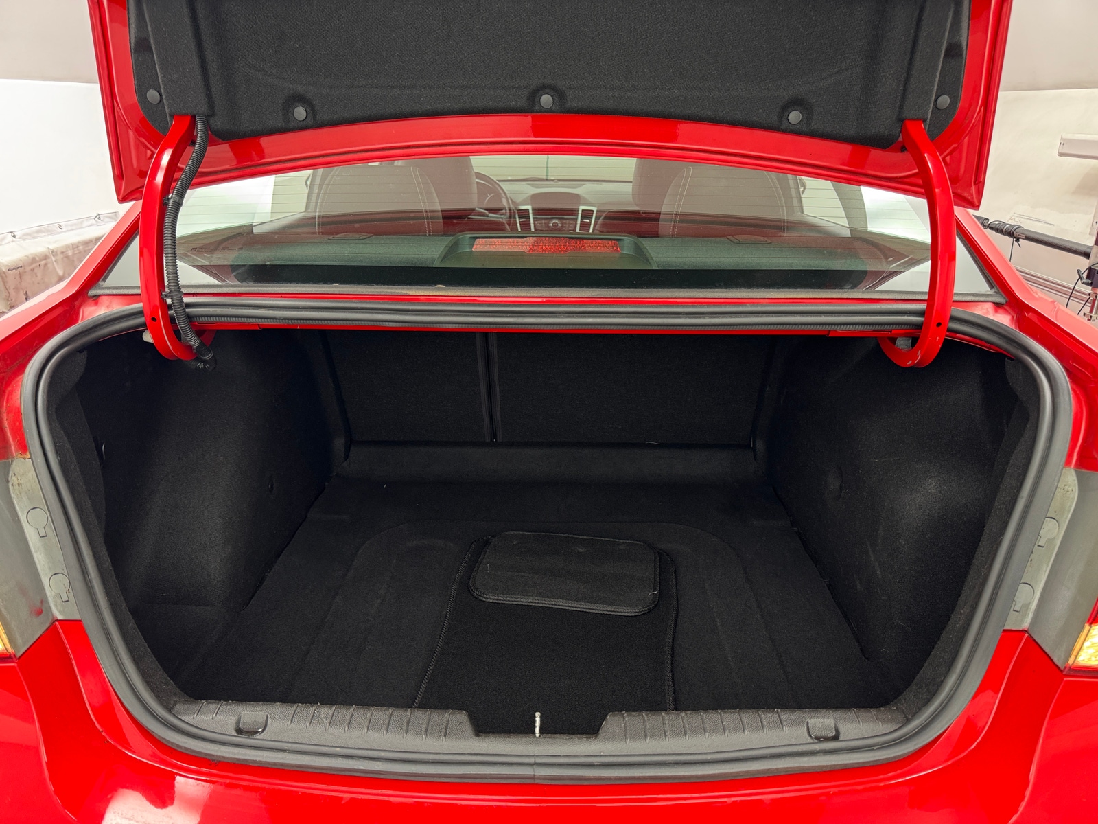 Thumbnail: 2016 Chevrolet Cruze - 6