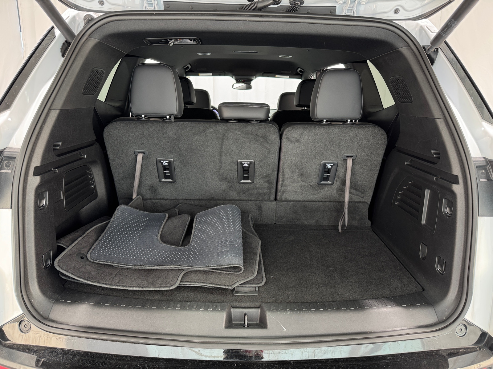Thumbnail: 2025 Buick Enclave - 6
