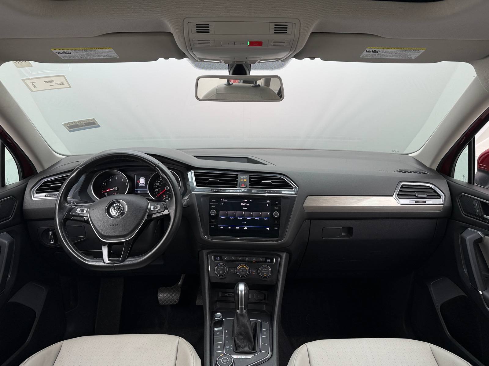 Thumbnail: 2018 Volkswagen Tiguan - 2