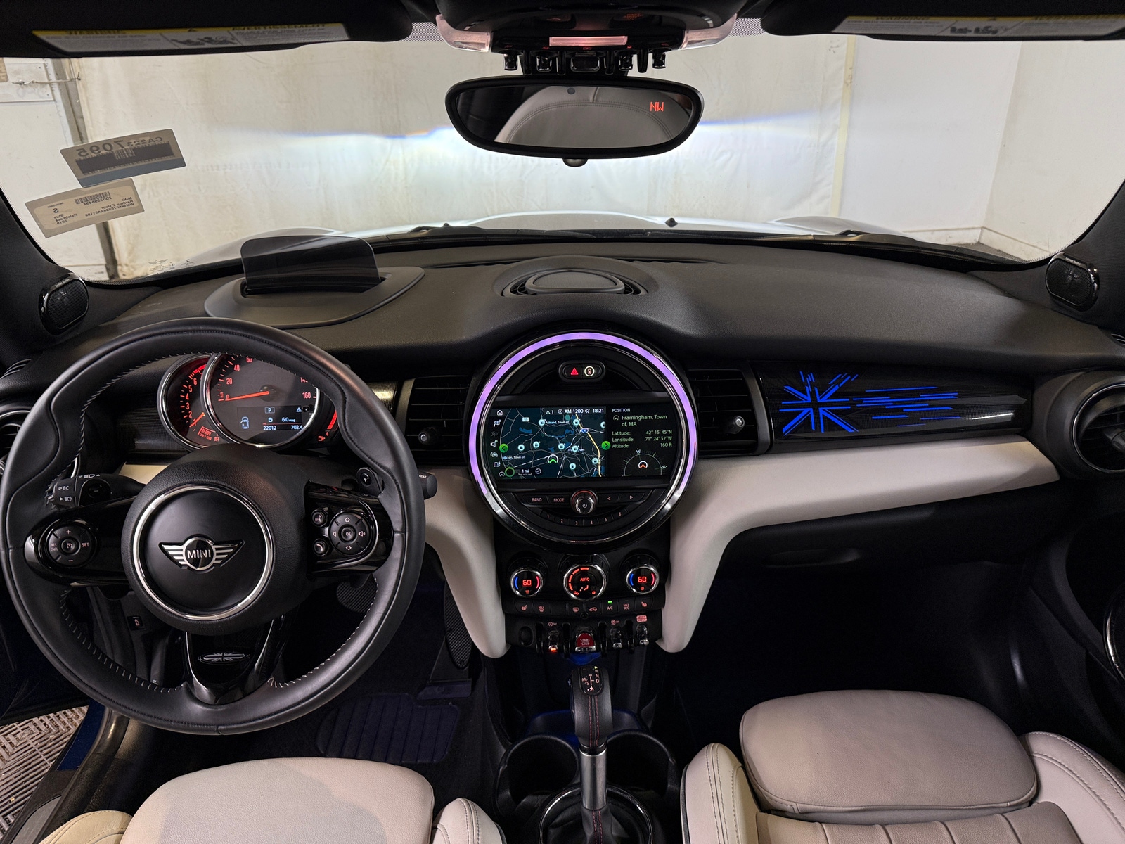 Thumbnail: 2019 MINI Cooper Hardtop - 2