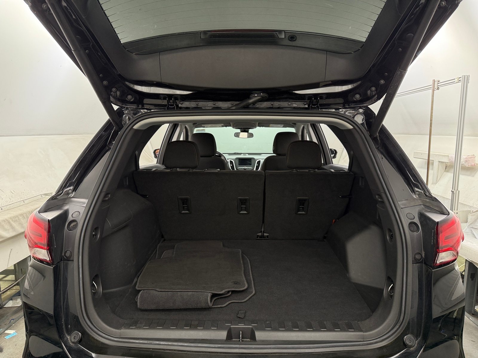 Thumbnail: 2022 Chevrolet Equinox - 7